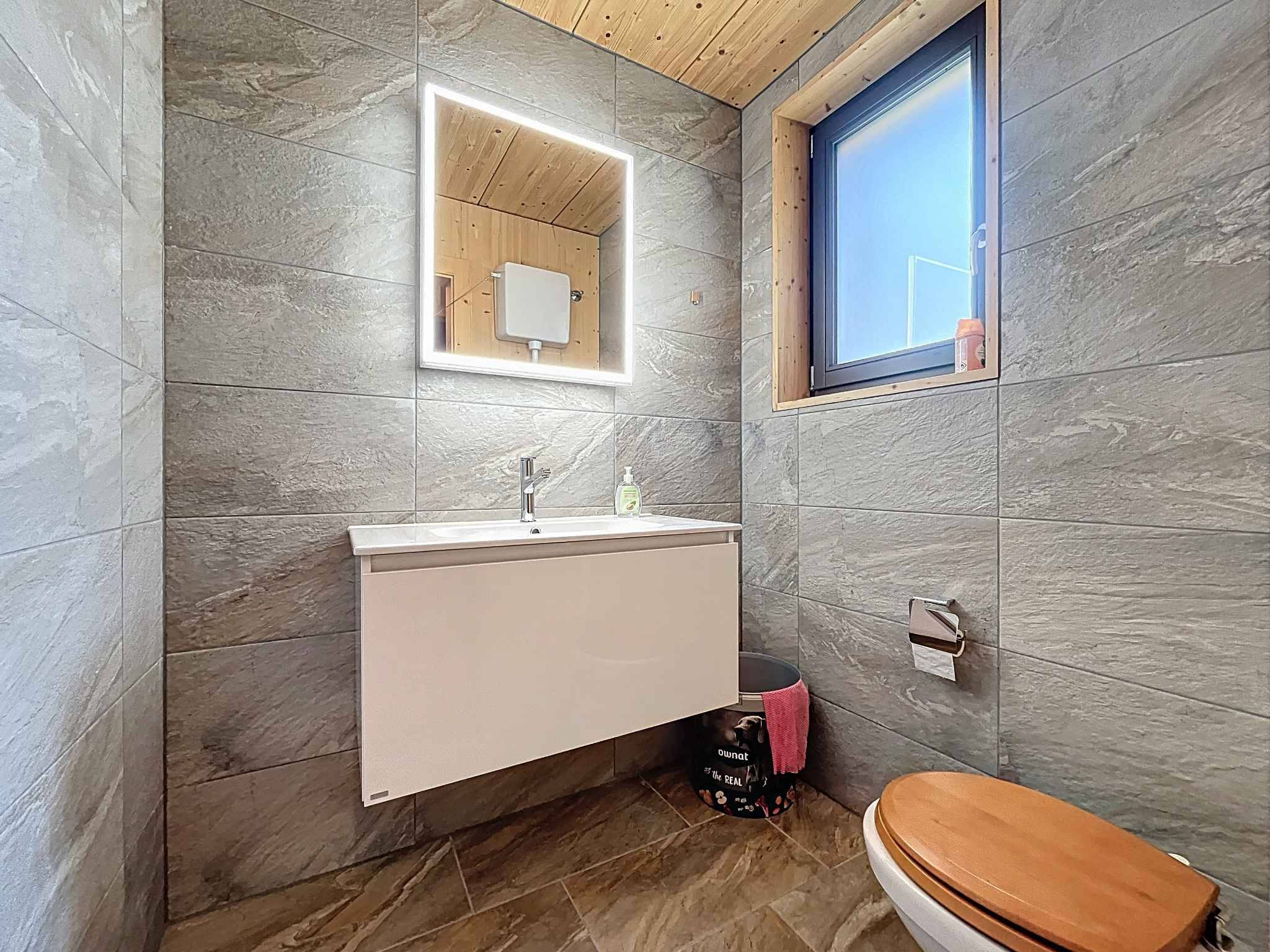 Chalet contemporain avec vue dégagée sur les montagnes