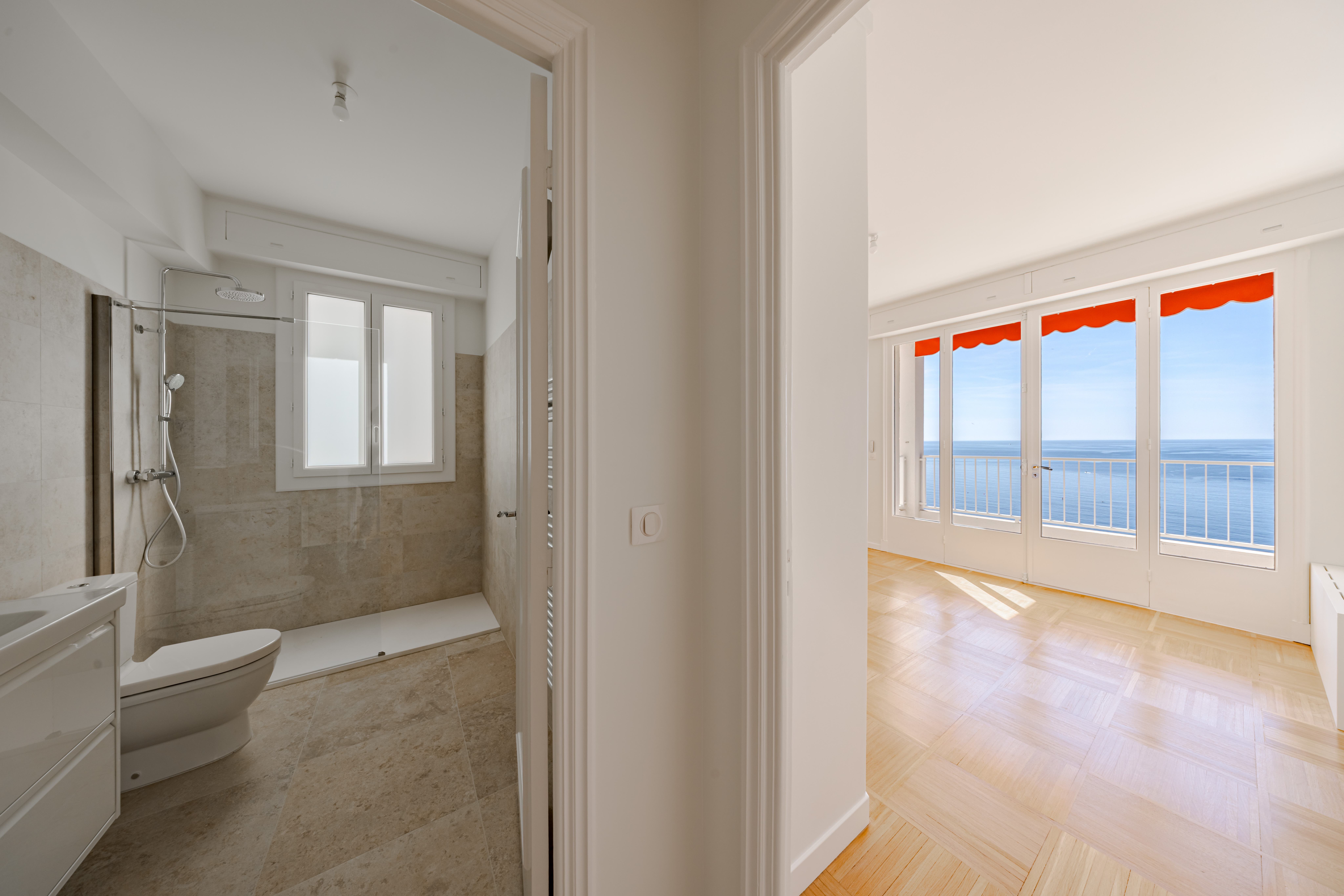 GRAND DEUX PIECES RÉNOVÉ AVEC VUE MER