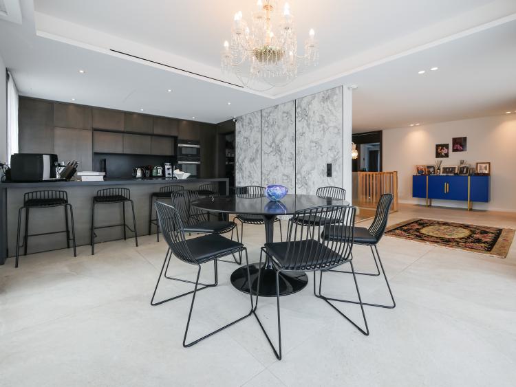 CAP MARTIN - VILLA CONTEMPORAINE - SECTEUR PRISÉ